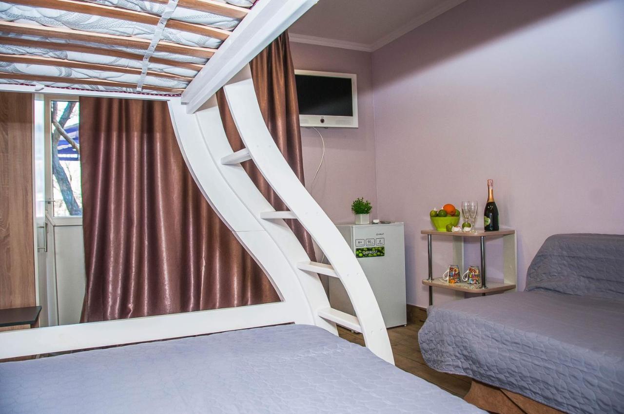 Private Odessa Apartment クリーズハニュカ エクステリア 写真