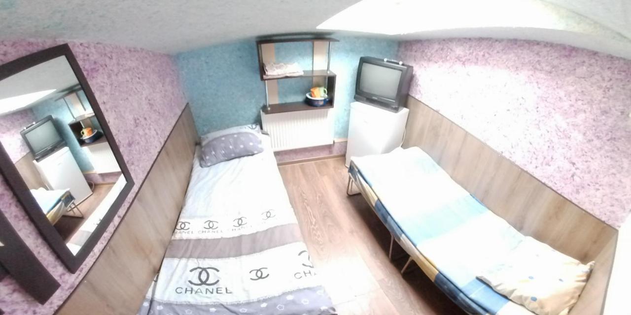 Private Odessa Apartment クリーズハニュカ エクステリア 写真